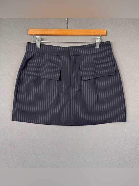 Modern Citizen Dresses & Skirts - Modern Citizen Black Pinstripe Mini Skirt Skort with Flap Pockets, Medium